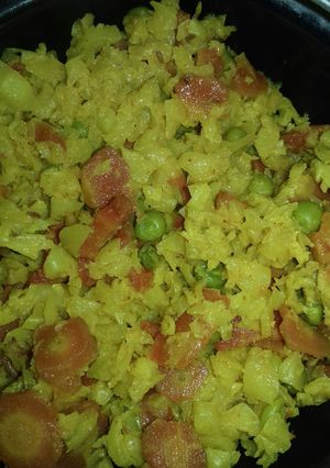 A picture of Gazar Matar Cabbage ki sabji.