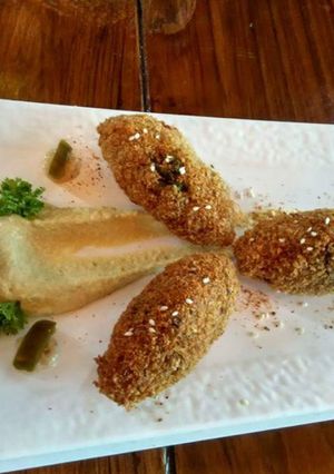 A picture of Chicken cheesy Quenells.