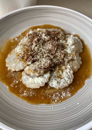 Una foto de Sorrentino relleno de carne mechada