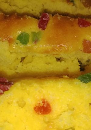 A picture of Tutti fruiti cake.