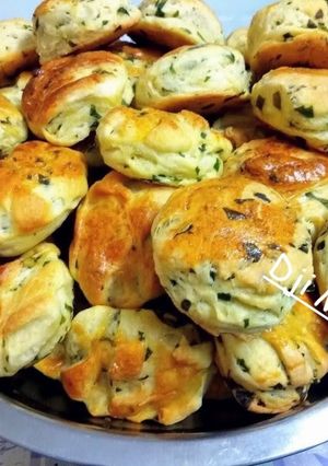 Medvehagymás pogácsa recept fotója