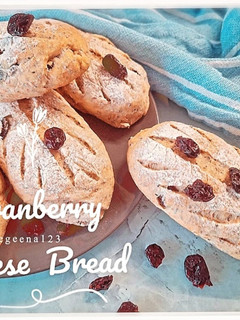 Foto resep Cranberry Chia Cream Cheese Bread