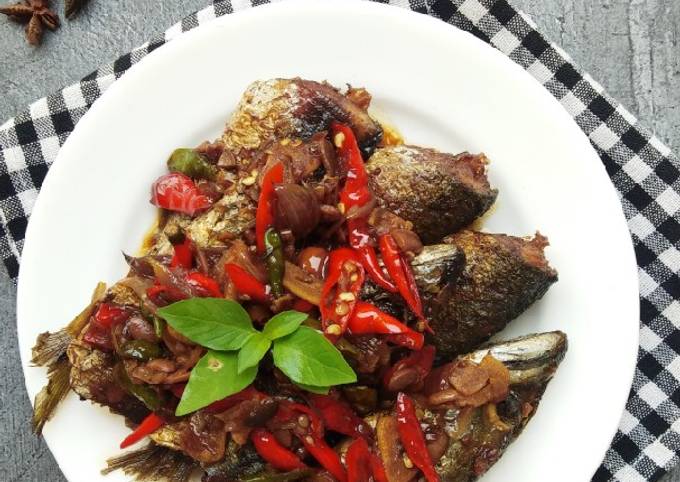 Resep 38. Ikan makarel sambel tauco, Lezat Sekali