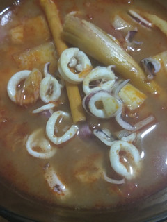 Foto resep Sup tomyam cumi