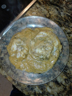 Una foto de Crema de calabacín y puerros con pescado a la plancha