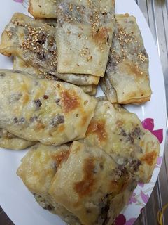 صورة لوصفة فطاير مقرمشة بسلق وببطاطا