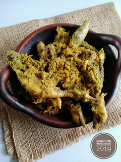Foto resep Ungkep ayam goreng lengkuas