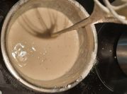 Une photo de crème fraîche béchamel