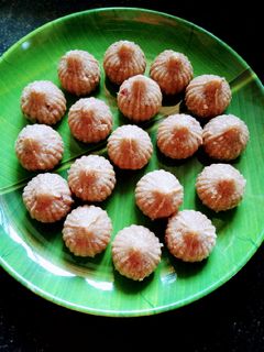 নারকেল সুজির মিষ্টি (Narkel sujir misti recipe in bengali) রেসিপির প্রধান ছবি
