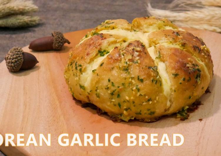 Korean Garlic Bread