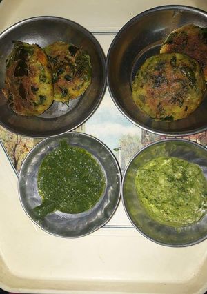 आलू मेथी टिकिया (Aloo methi tikiya recipe in Hindi) रेसिपी मुख्य फोटो