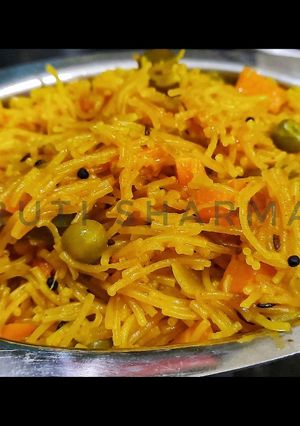 A picture of Mixed vegetable vermicelli upma.