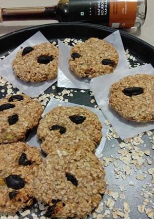 A picture of Banana oats cookies.