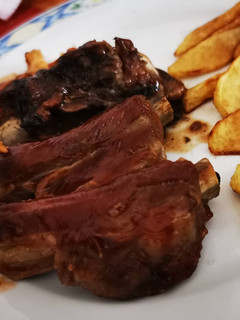 Una foto de Costillas a la barbacoa
