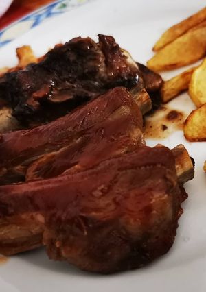 Una foto de Costillas a la barbacoa