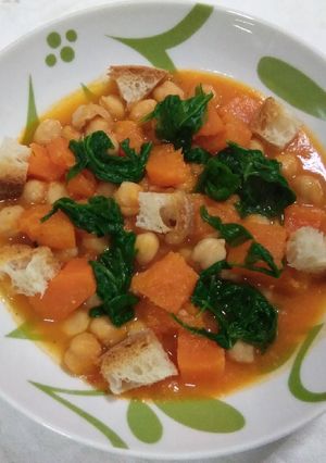 Foto di Zucca, ceci e rucola