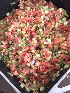 Una foto de Tabulé (ensalada libanesa)