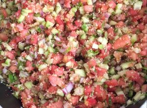 Una foto de Tabulé (ensalada libanesa)