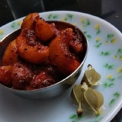 A picture of Amla pickle.