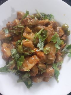 मशरूम मसाला (mushroom masala recipe in marathi) रेसिपी चे मुख्य फोटो