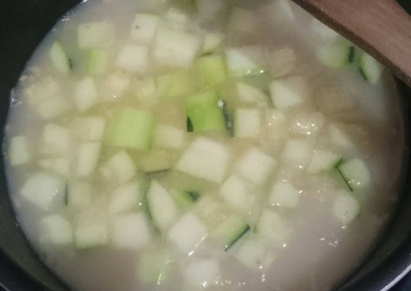 Mpasi 13mo+ Sop ayam zukini