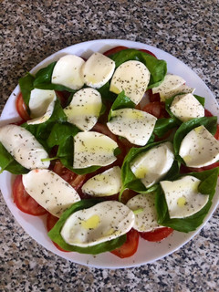 Una foto de Ensalada caprese