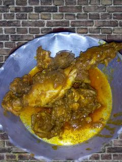 চিকেন কষা (chicken kosha recipe in bengali) রেসিপির প্রধান ছবি