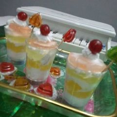 Jello-candy shots A picture of Jello-candy shots.