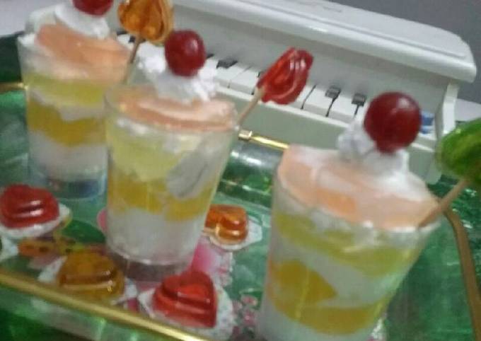 Recipe of Speedy Jello-candy shots