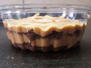 Una foto de chocotorta en vaso