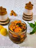 હળદર લીંબુનું અથાણું (Haldi Nimbu Pickle Recipe In Gujarati)