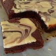 Cheesecake brownies