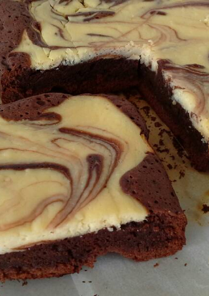 Una foto de Cheesecake brownies