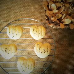 A picture of Persian Rice Cookies (Naan Berenji).