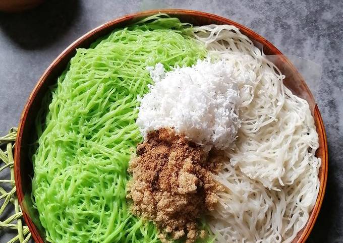 Resipi Putu Mayam Oleh Julia Aleen Aireish Cookpad