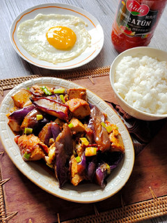 番茄醬茄子煲豆腐 的食譜成品照片