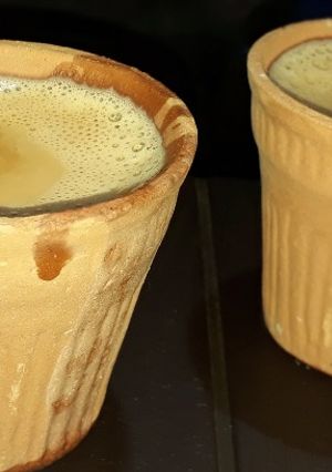 गुड़ वाली चाय (gur wali chai recipe in Hindi) रेसिपी मुख्य फोटो