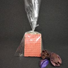 A picture of Date Wafer Biscuits.