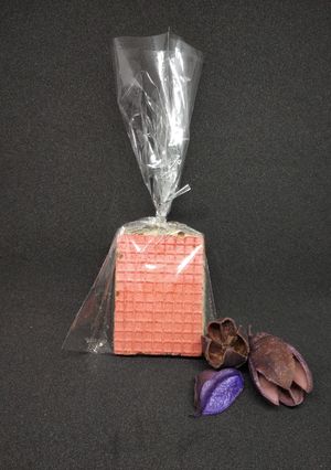 A picture of Date Wafer Biscuits.