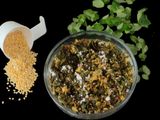 முருங்கைக்கீரை பருப்பு பொரியல் (Drumstick dal fry recipe in tamil)