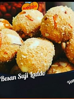 बेसन सूजी लड्डू (besan sooji ladoo recipe in Hindi) रेसिपी मुख्य फोटो