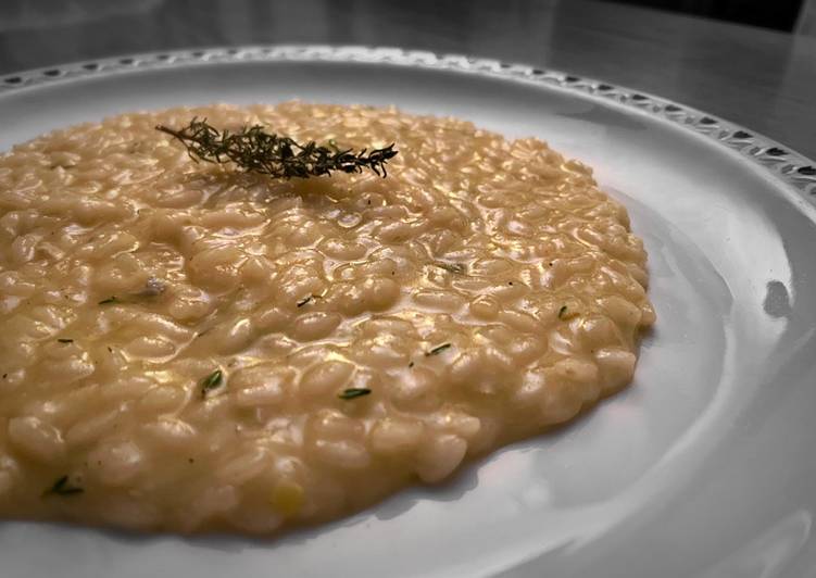 Risotto alla crema di patate e timo 🥔 🌿