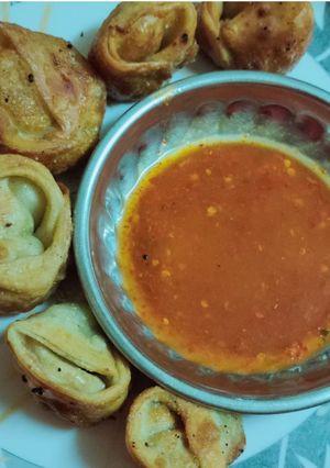 फ्राई मोमो (Fry momo recipe in hindi) रेसिपी मुख्य फोटो