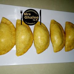 A picture of Meat pie.