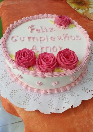 Una foto de Torta de durazno manjar