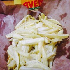 A picture of Fries.