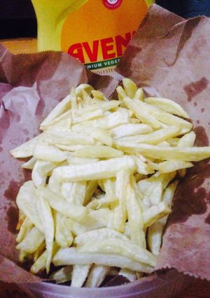 A picture of Fries.