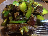 Chorizos con verduras al wok
