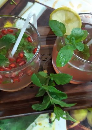 A picture of Pomegranate mojito mocktail.