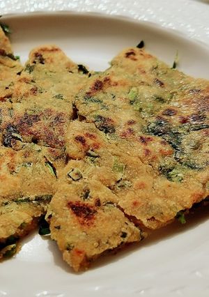 A picture of Healthy Methi parantha.